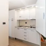Enjoy Room- Con Parcheggio Gratuito E Colazione Deliziosa ! Daire Torino